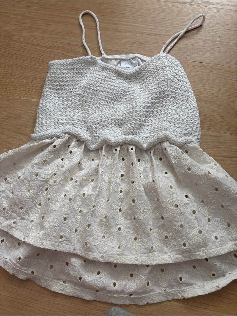 Zara White Eyelet Knit Camisole Top with Spaghetti Straps for Kids.